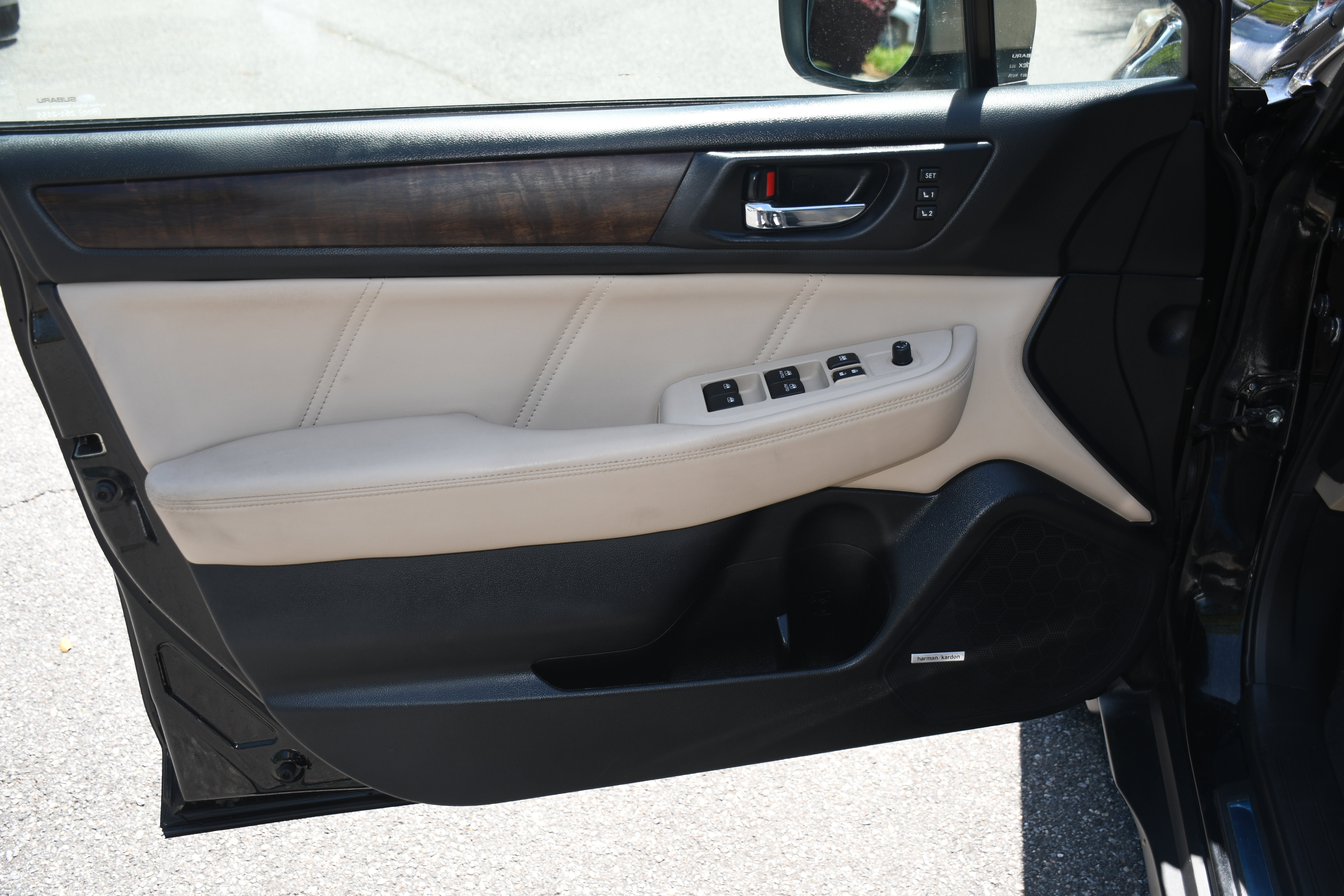 Used 2019 Subaru Outback 2.5i Limited w/ Popular Package #2 image 10