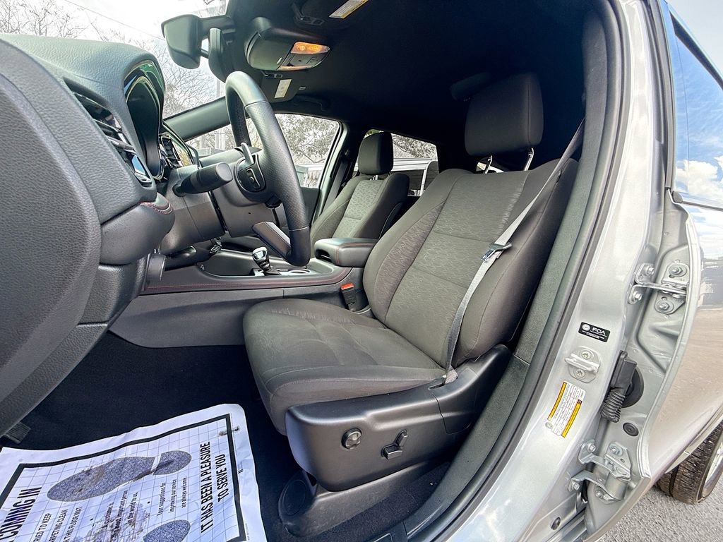 Used 2025 Dodge Durango GT AWD/4WD image 23