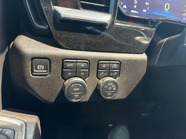 Used 2025 Chevrolet Silverado 2500 LTZ w/ LTZ Texas Edition AWD/4WD image 10