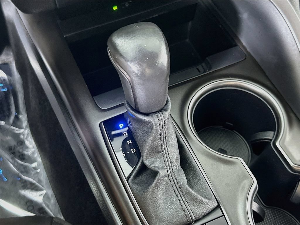 Used 2024 Toyota Camry XSE FWD image 32
