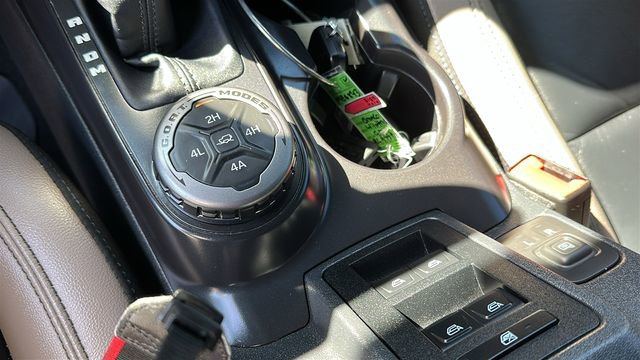 Used 2024 Ford Bronco Wildtrak AWD/4WD image 19
