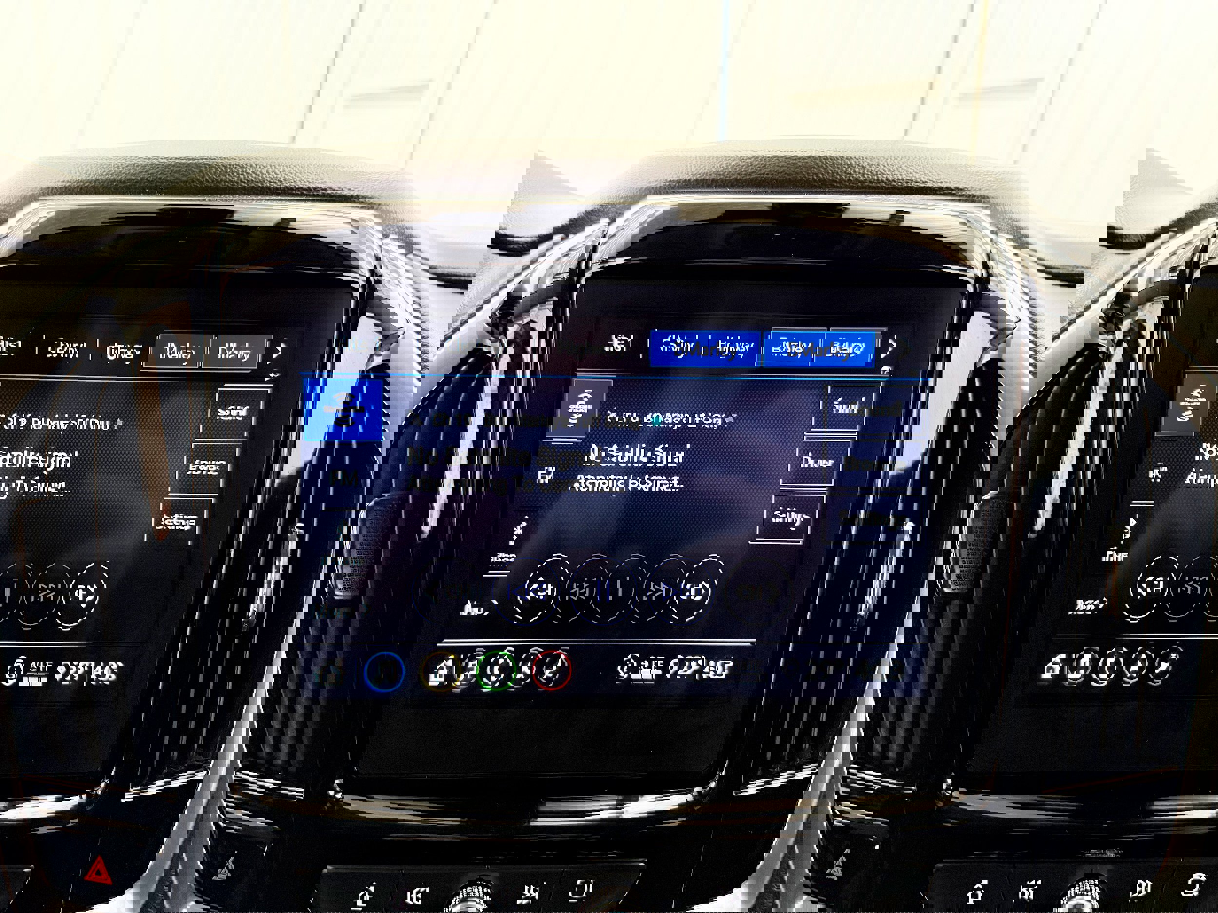 Used 2021 Chevrolet Traverse RS image 16