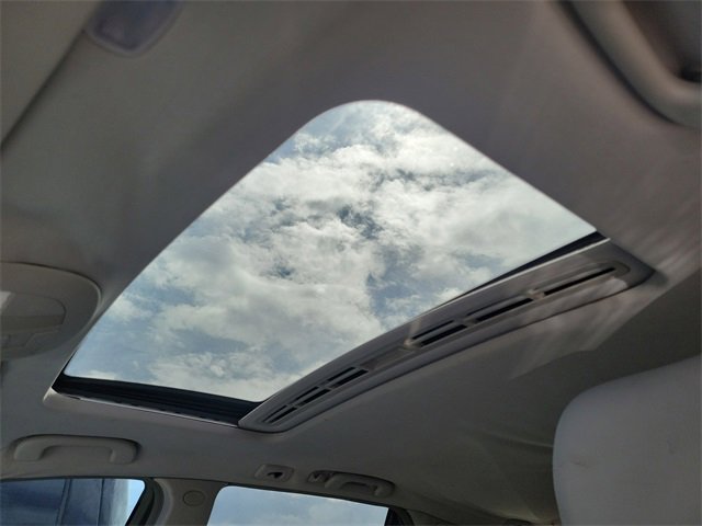 Used 2011 Mercedes-Benz ML 350 2WD image 21