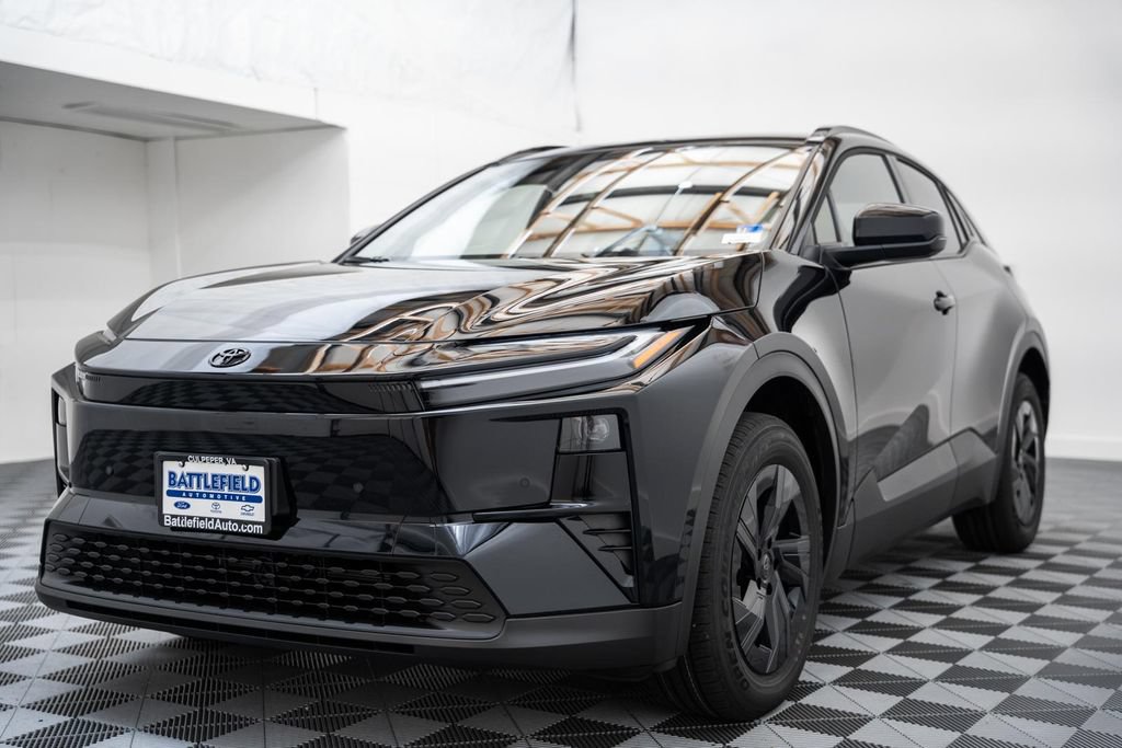 New 2026 Toyota C-HR w/ Cold Weather Package AWD/4WD image 3