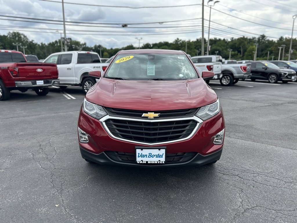 Used 2020 Chevrolet Equinox LT w/ Driver Convenience Package image 4