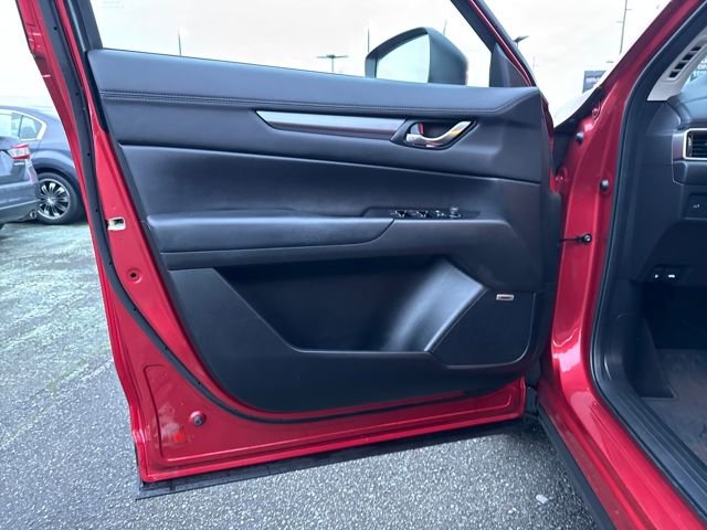 Used 2018 MAZDA CX-5 Touring w/ Preferred Equipment Package image 17