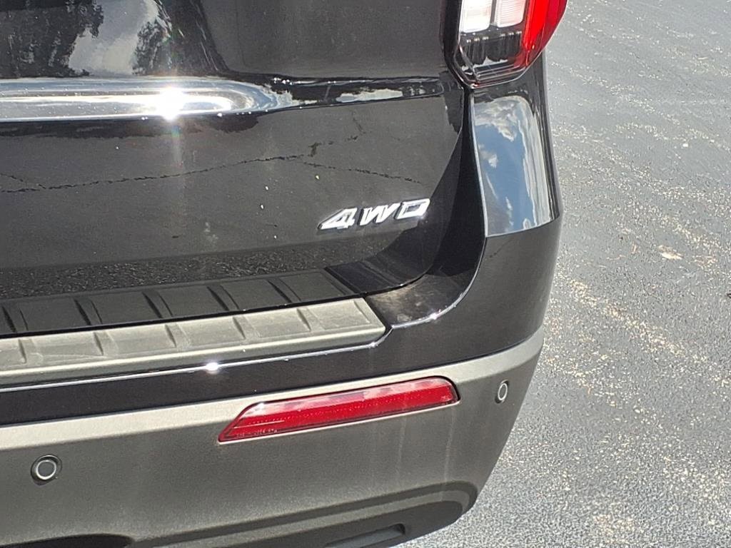 New 2025 Ford Explorer Active image 20