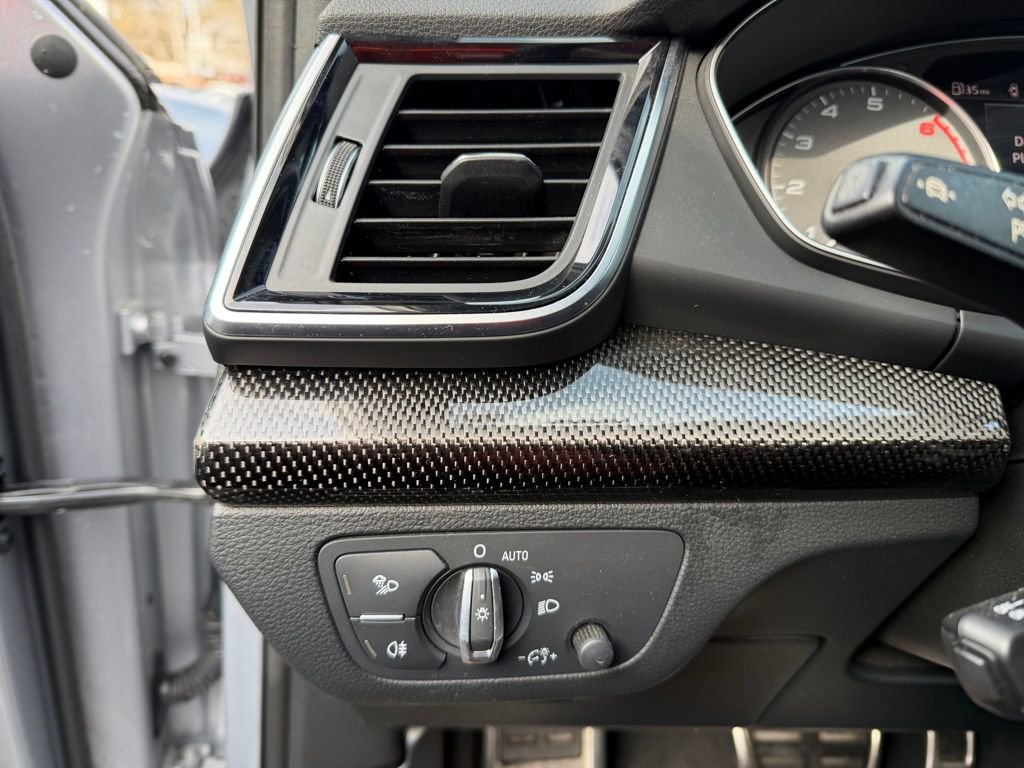 Used 2022 Audi SQ5 Premium w/ Convenience Package image 14