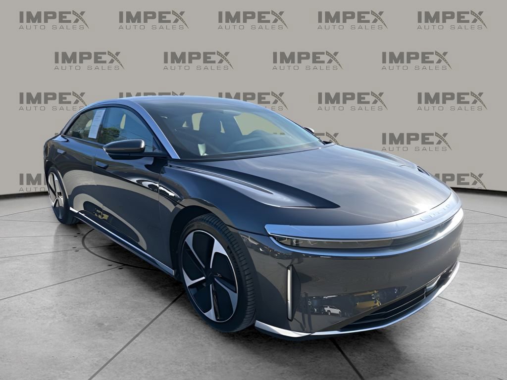 Used 2024 Lucid Air Touring image 7