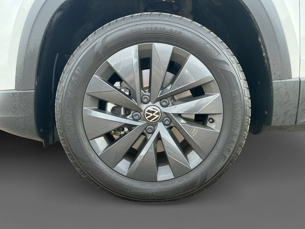 Used 2023 Volkswagen Taos S FWD image 14