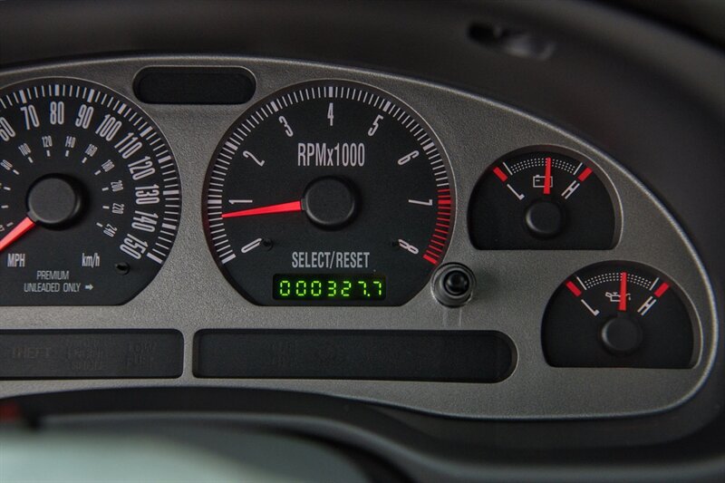 Used 2003 Ford Mustang Mach 1 RWD image 28