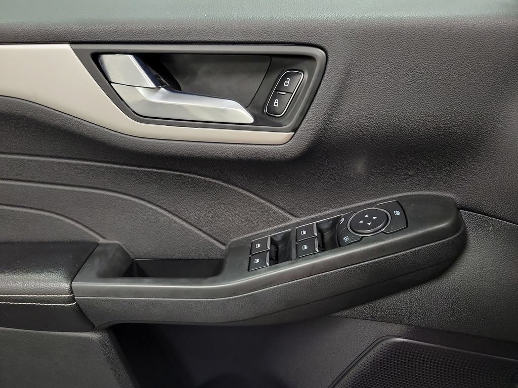 Used 2022 Ford Escape SEL AWD/4WD image 20