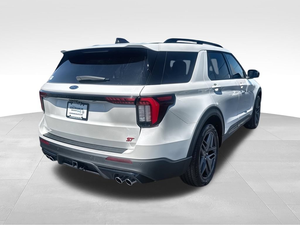 Used 2025 Ford Explorer ST AWD/4WD image 8
