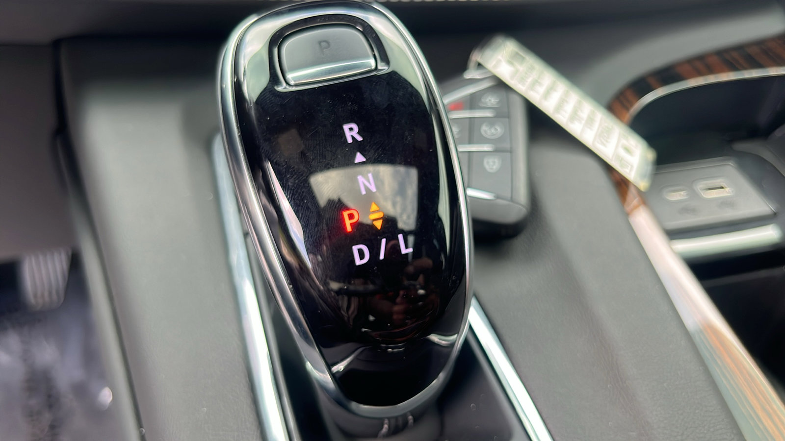 New 2024 Cadillac Escalade Premium Luxury image 31