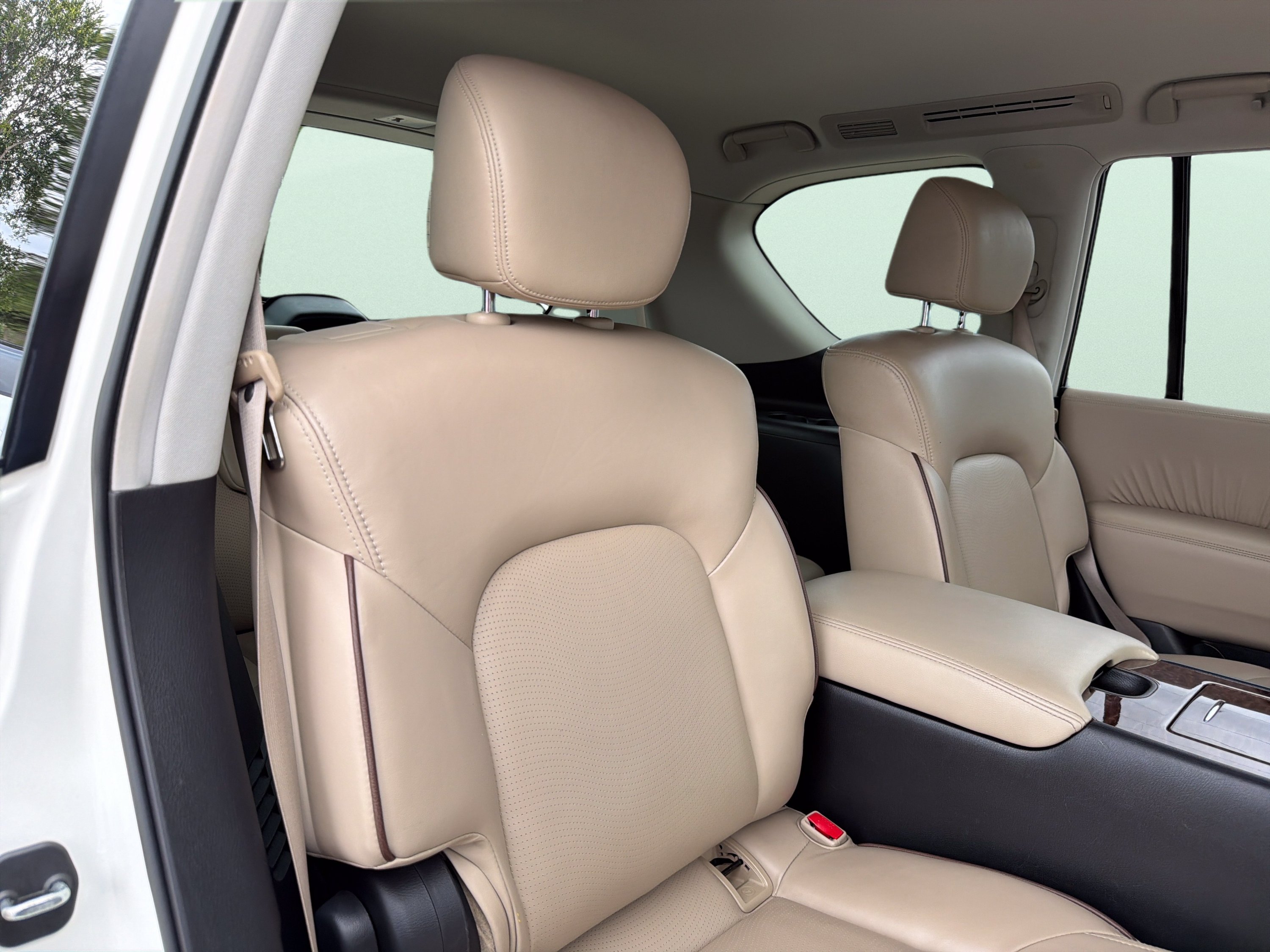 Used 2020 Nissan Armada SL w/ Premium Package RWD image 14