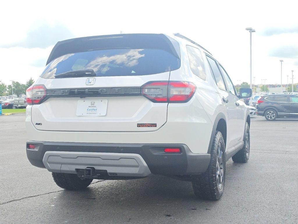 Certified 2023 Honda Pilot TrailSport image 9