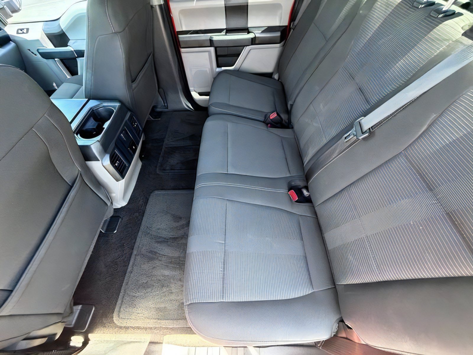 Used 2017 Ford F150 XL w/ Equipment Group 101A Mid RWD image 9