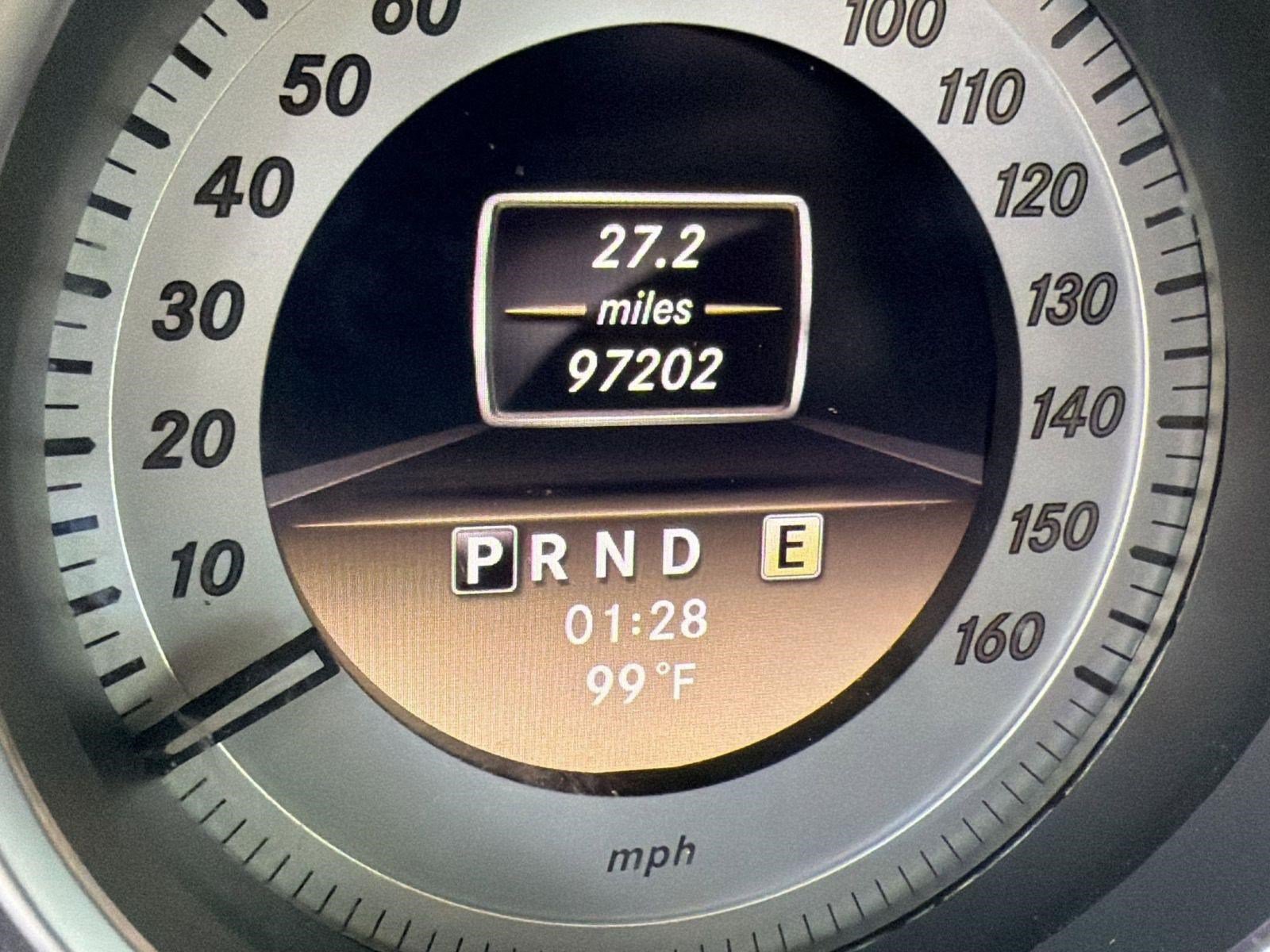 Used 2012 Mercedes-Benz C 300 4MATIC Sedan image 18