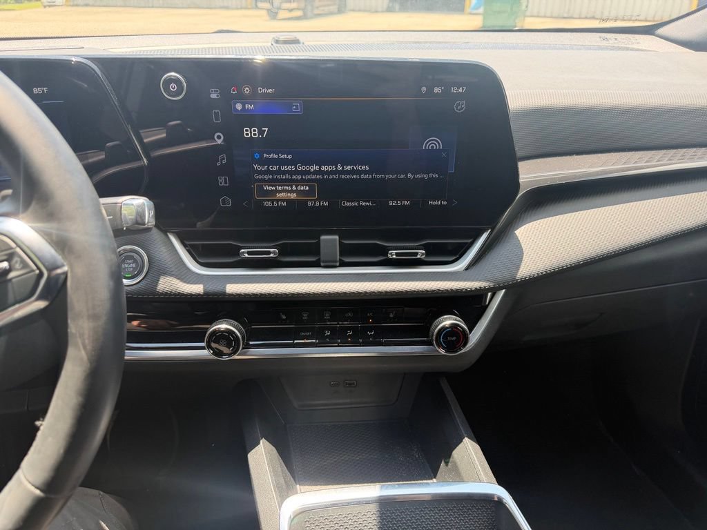 Used 2026 Chevrolet Equinox LT FWD image 14