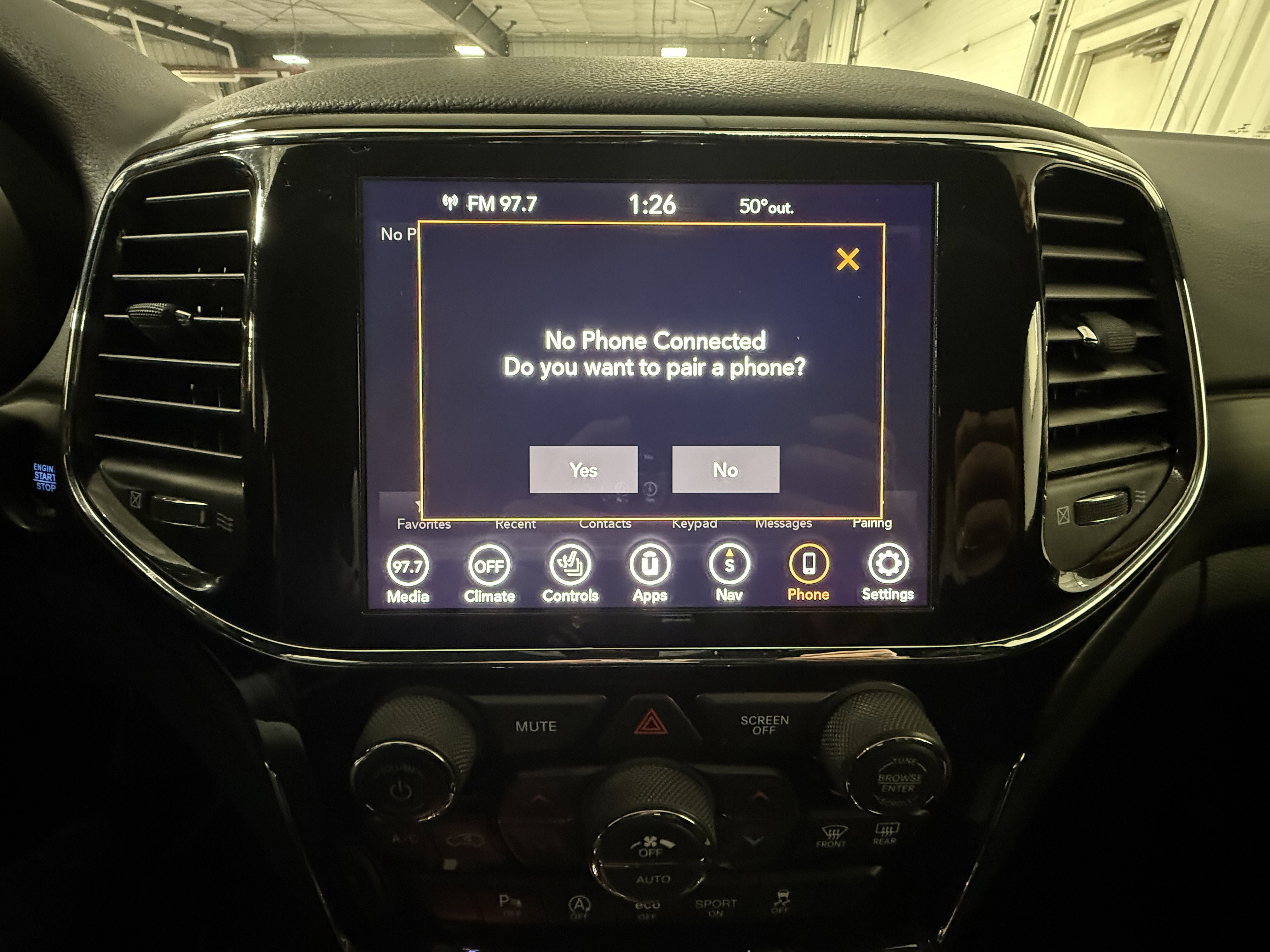 Used 2021 Jeep Grand Cherokee Laredo X RWD image 33