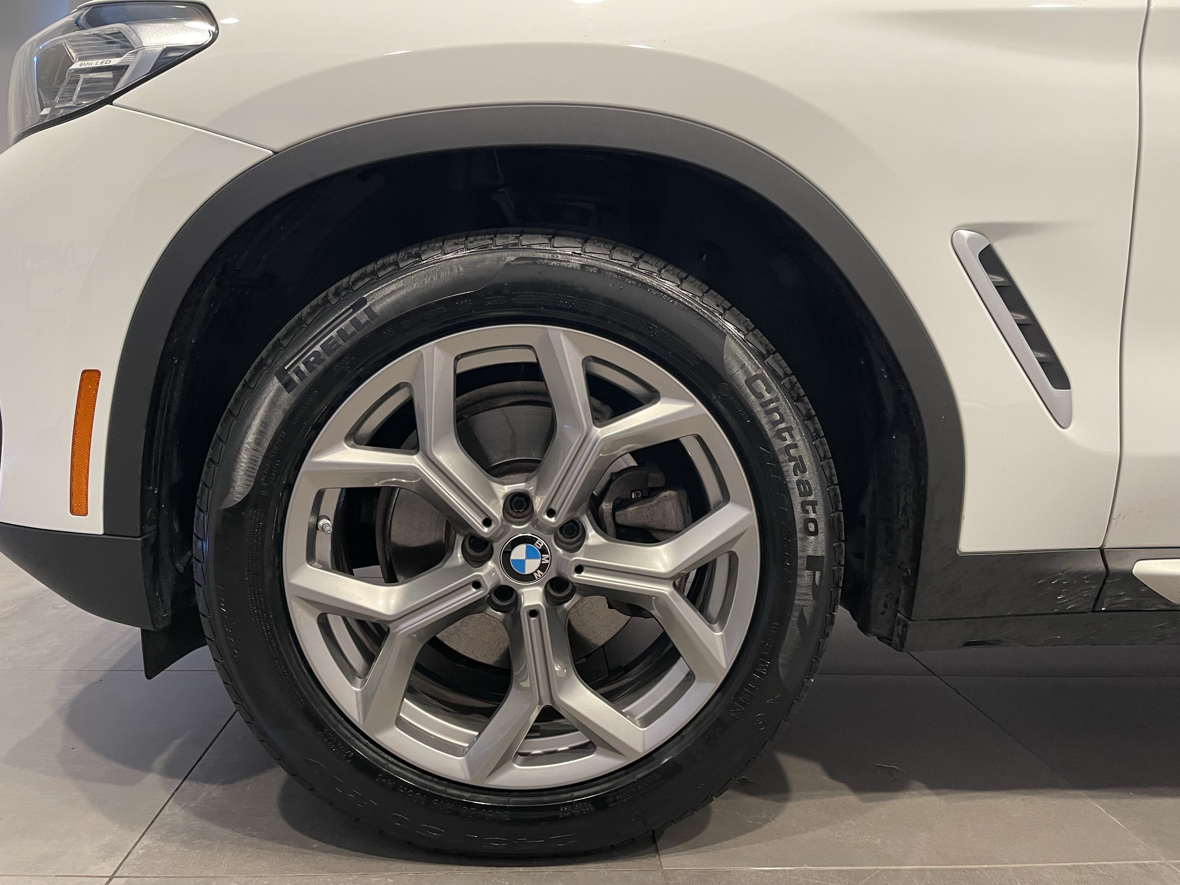 Certified 2024 BMW X3 xDrive30i w/ Premium Package AWD/4WD image 7