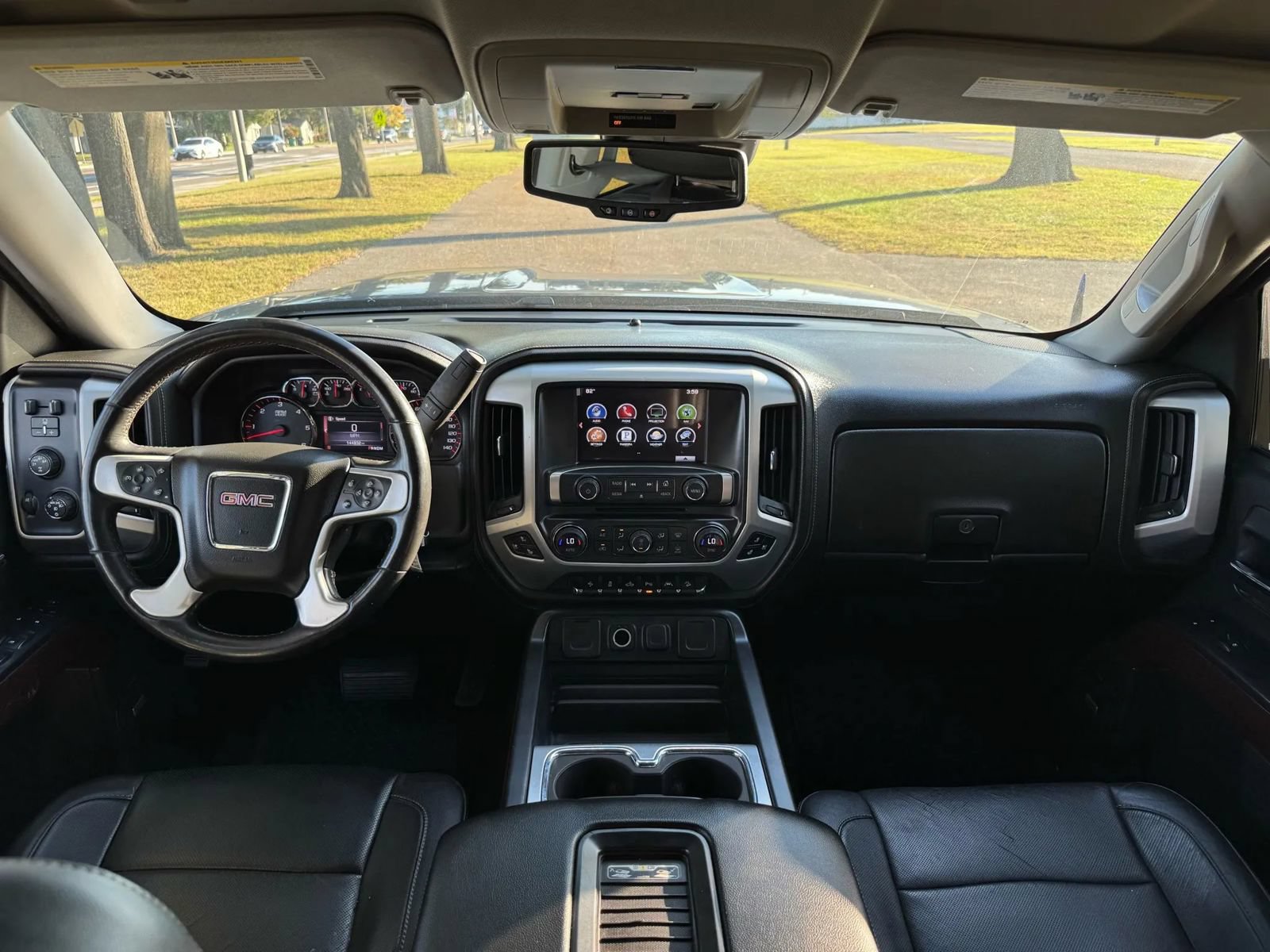 Used 2016 GMC Sierra 1500 SLT w/ Enhanced Driver Alert Package AWD/4WD image 11