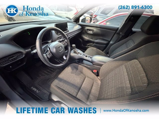 Used 2024 Honda HR-V Sport image 4
