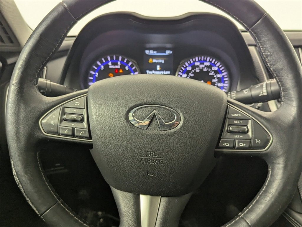 Used 2016 INFINITI Q50 3.0t Premium w/ 3.0T Premium Plus Package image 15