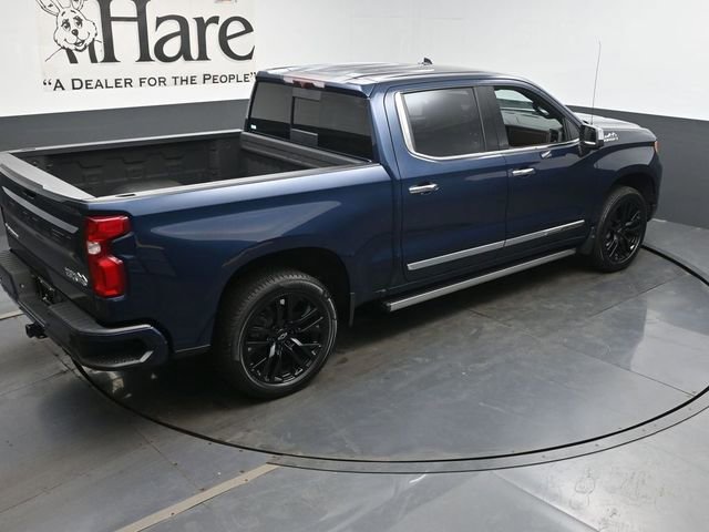 Used 2022 Chevrolet Silverado 1500 High Country AWD/4WD image 39