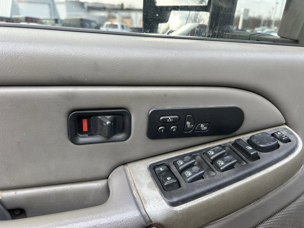Used 2005 Chevrolet Silverado 3500 LT w/ Heavy-Duty Power Package image 9