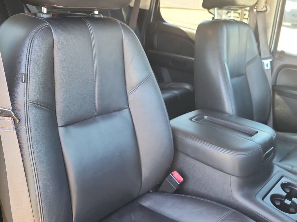 Used 2013 GMC Yukon SLT AWD/4WD image 18