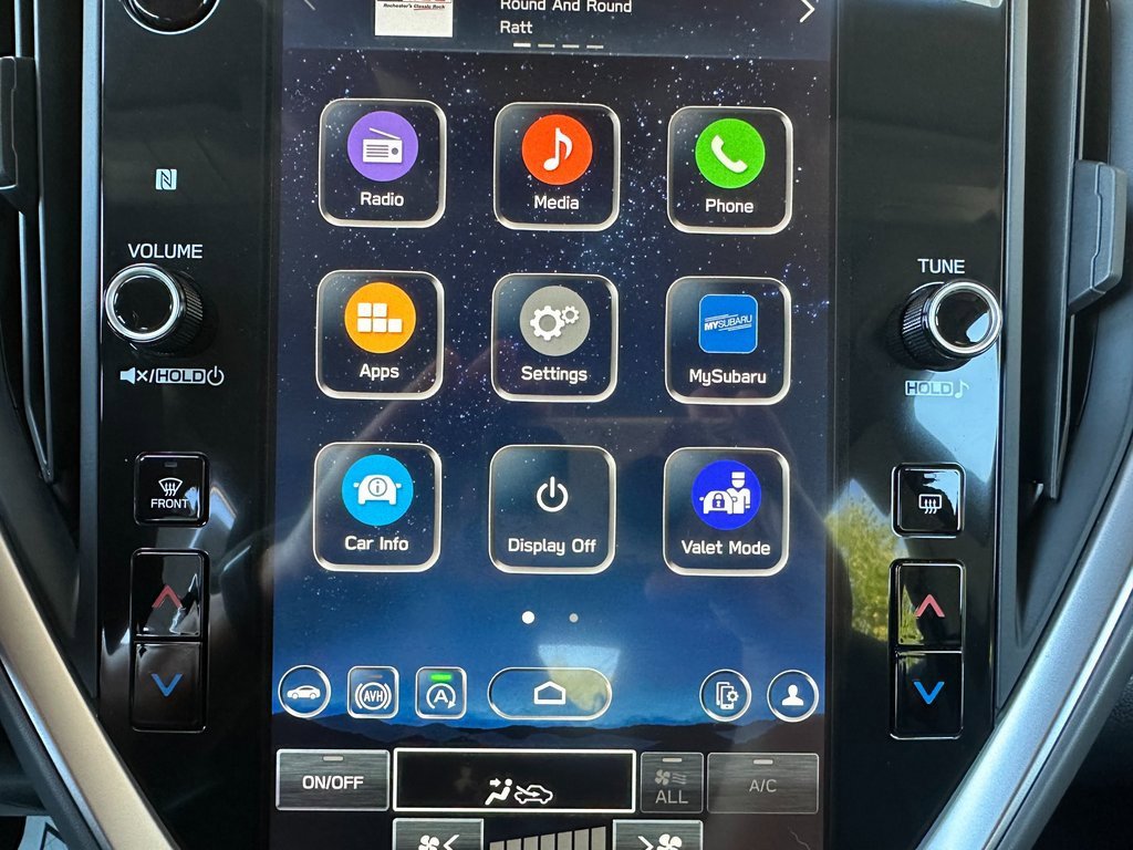 Used 2025 Subaru Crosstrek 2.5i Premium image 4