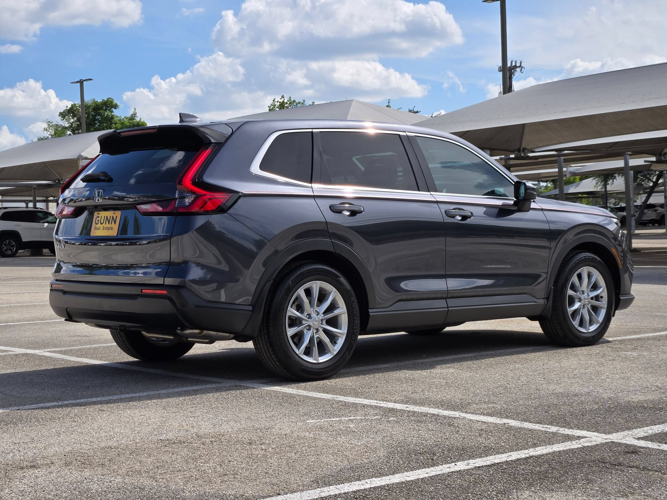 Used 2025 Honda CR-V EX-L image 3