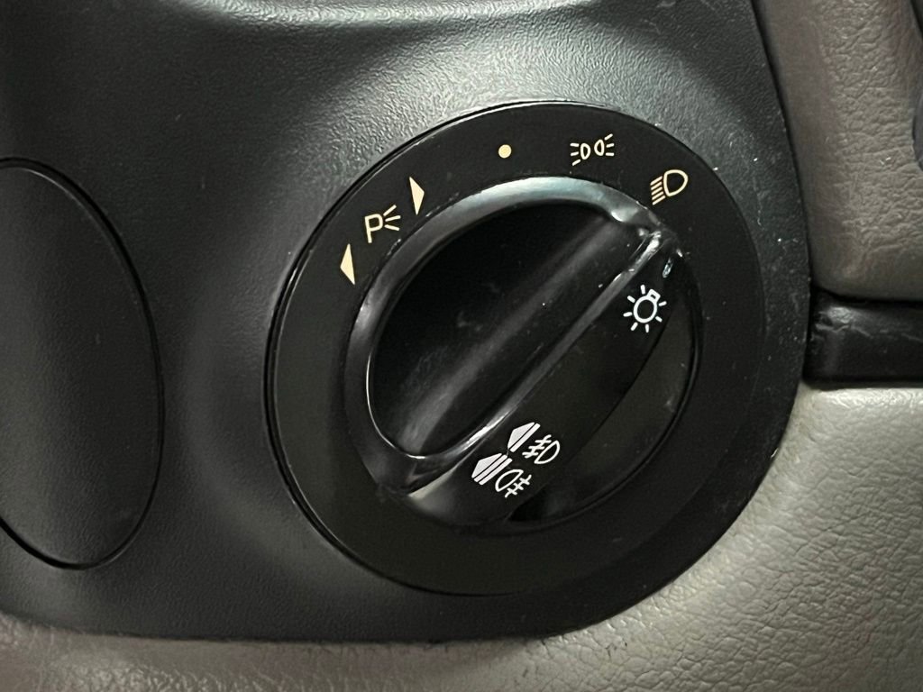 Used 2002 Porsche Boxster image 13