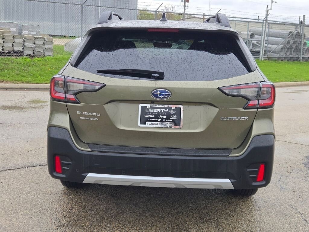 Certified 2022 Subaru Outback Limited w/ Popular Package #2 AWD/4WD image 12