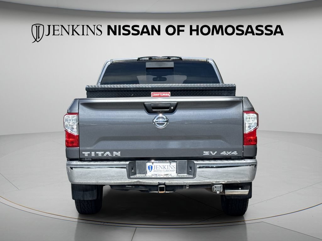 Certified 2019 Nissan Titan SV AWD/4WD image 5