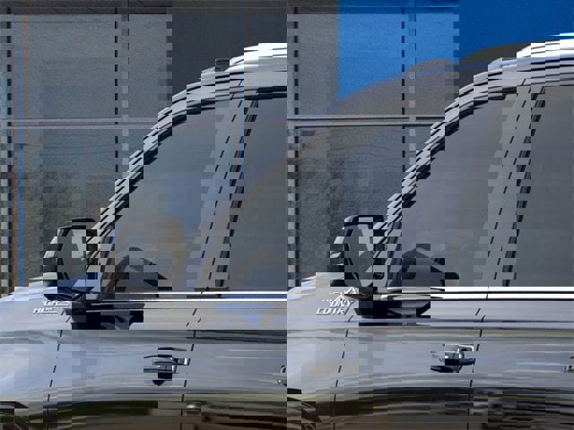 New 2026 Chevrolet Suburban High Country image 12