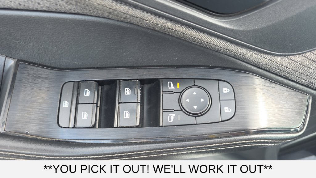Used 2022 Nissan Rogue S AWD/4WD image 12