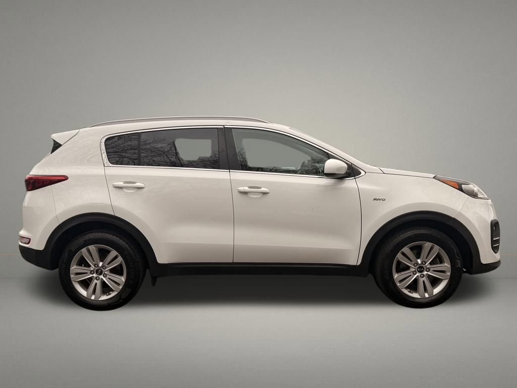 Used 2017 Kia Sportage LX w/ LX Popular Package image 6