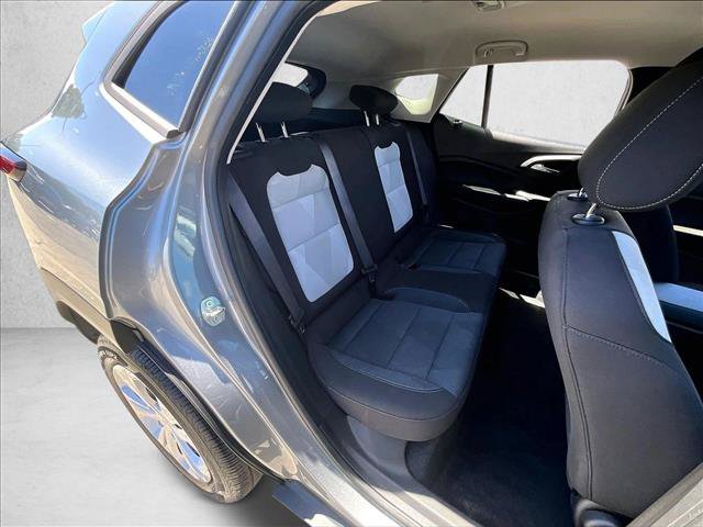 Certified 2024 Chevrolet Trax LS FWD image 28