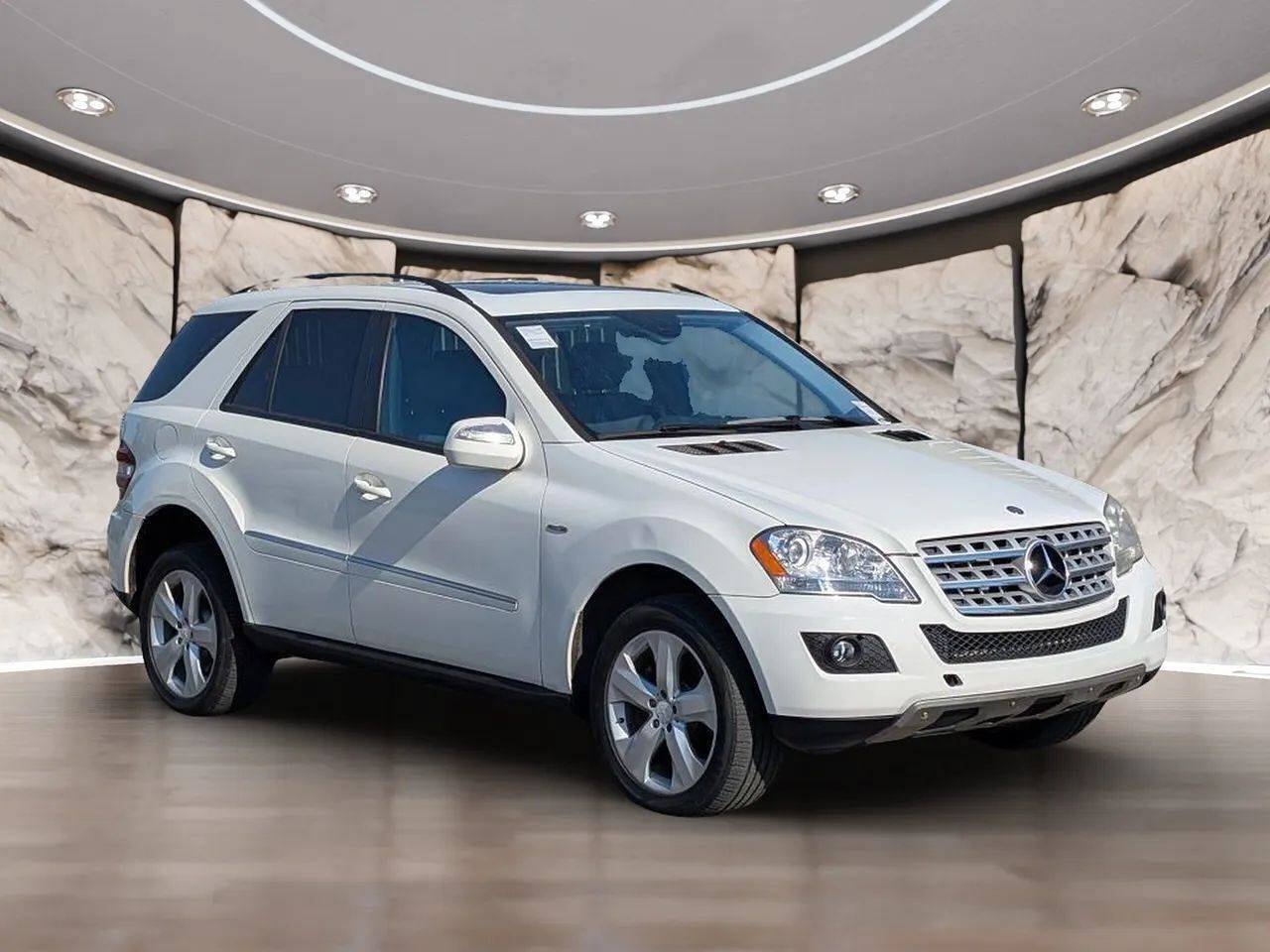 Used 2009 Mercedes-Benz ML 320 BlueTEC 4MATIC image 16