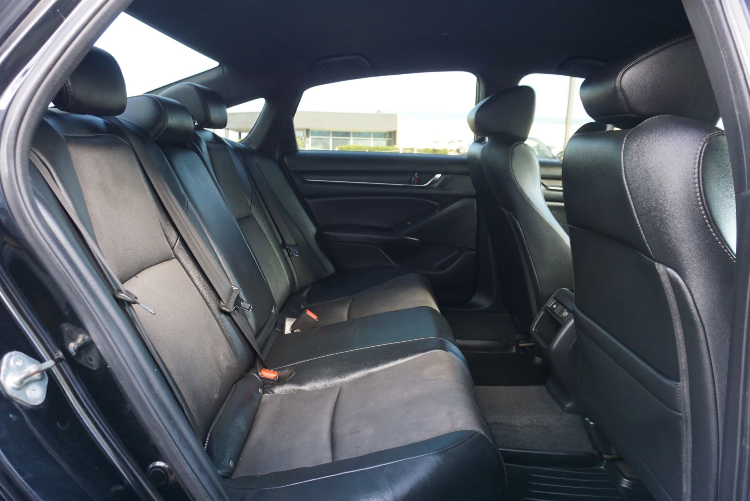 Used 2021 Honda Accord Sport image 22
