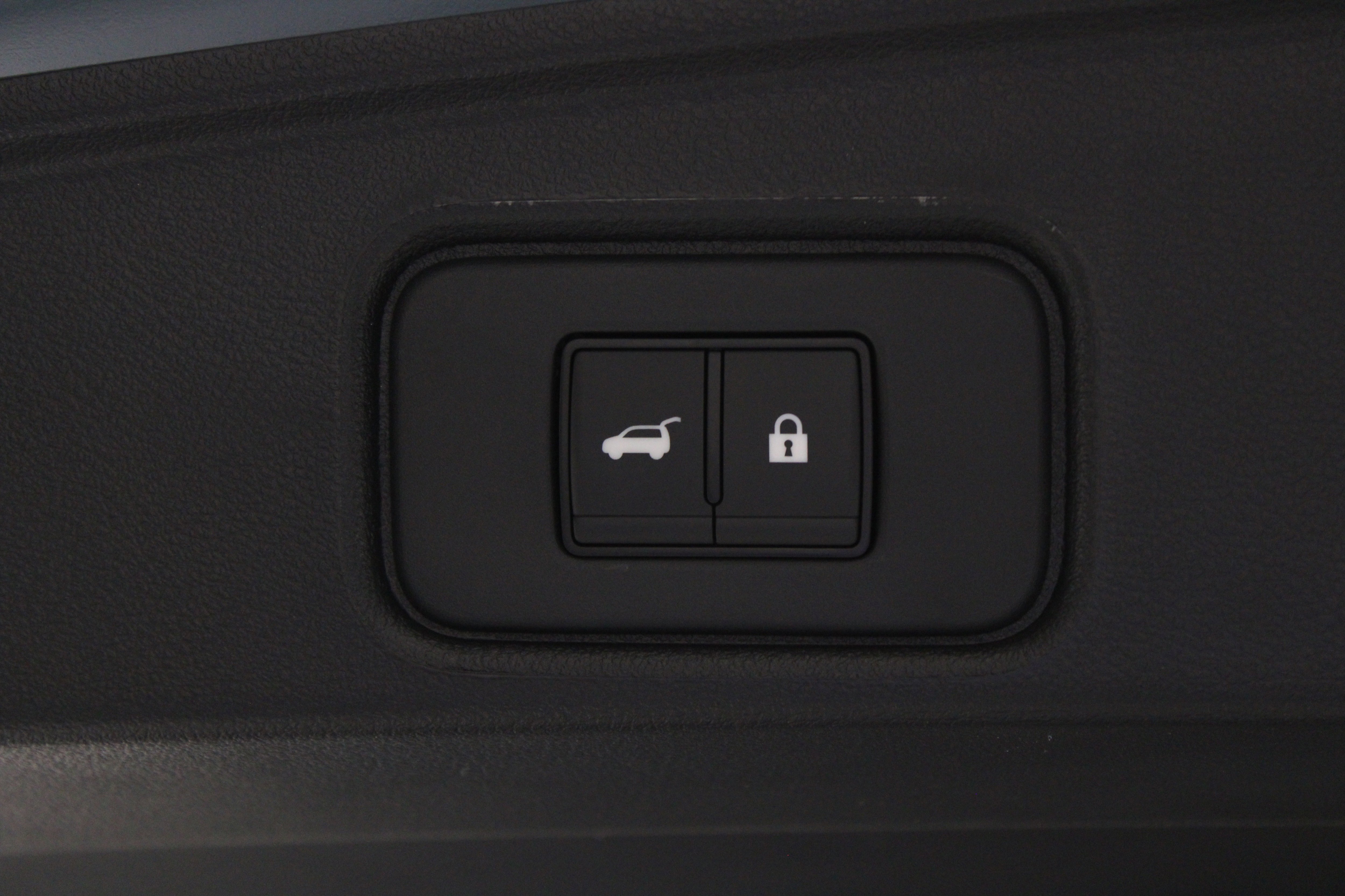 New 2026 Nissan Pathfinder Platinum image 23