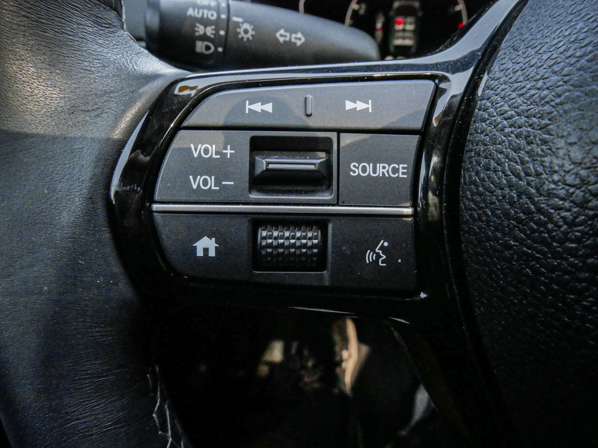 Certified 2023 Honda Civic EX image 19