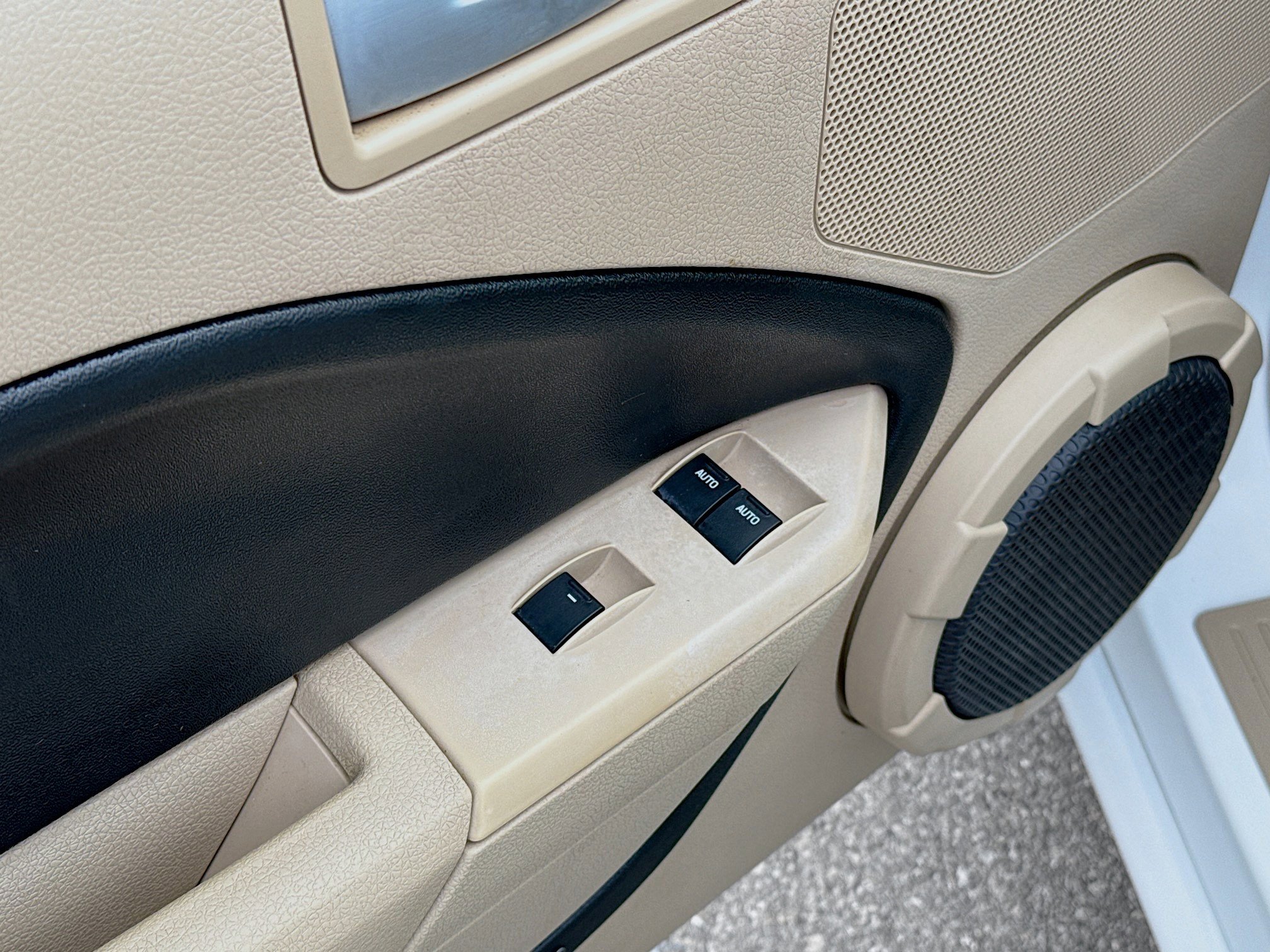 Used 2008 Ford Mustang GT image 22