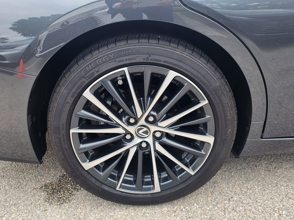 Certified 2024 Lexus ES 350 w/ Premium Package FWD image 7