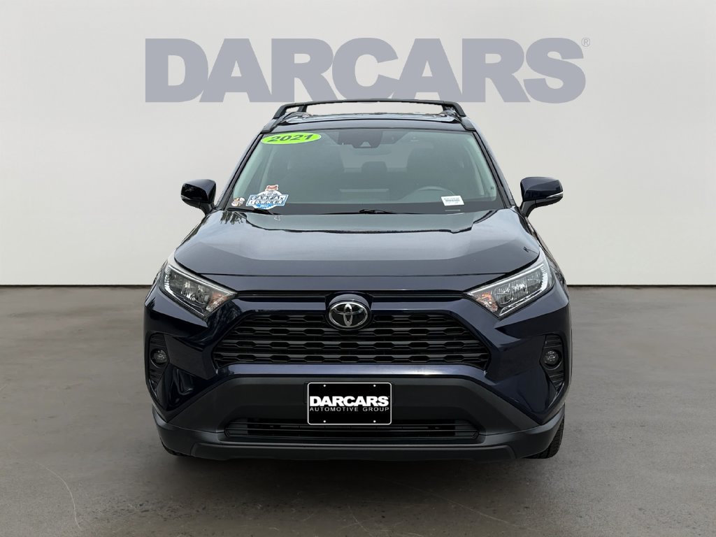 Used 2021 Toyota RAV4 XLE w/ Convenience Package AWD/4WD image 2