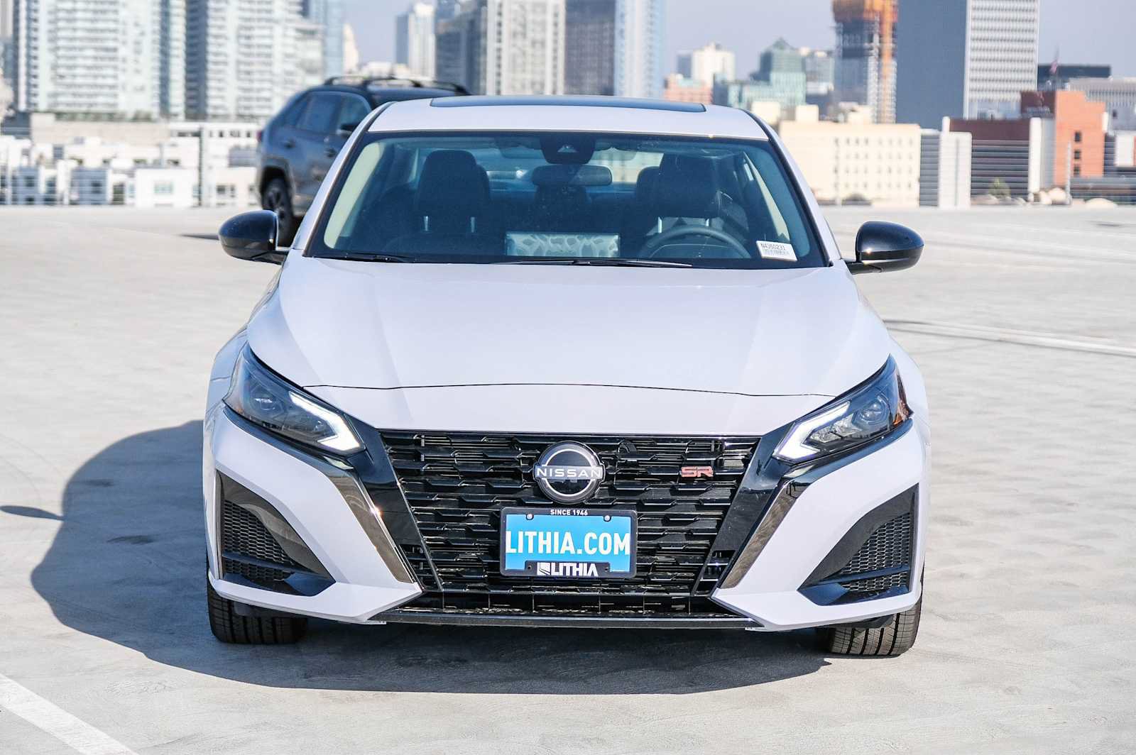 New 2024 Nissan Altima 2.5 SR w/ SR Premium Package FWD image 2