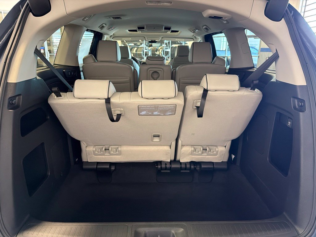 New 2027 Honda Odyssey Touring image 23