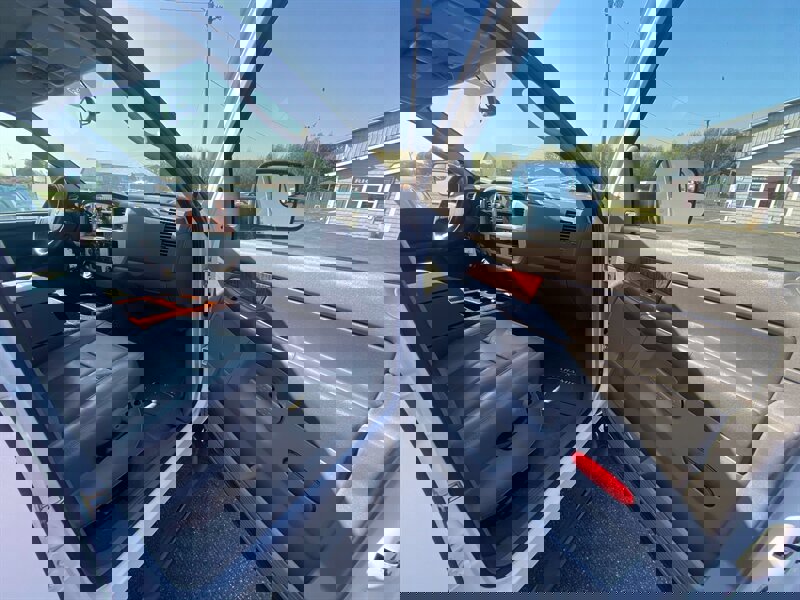 Used 2006 Dodge Ram 3500 Truck Laramie image 8